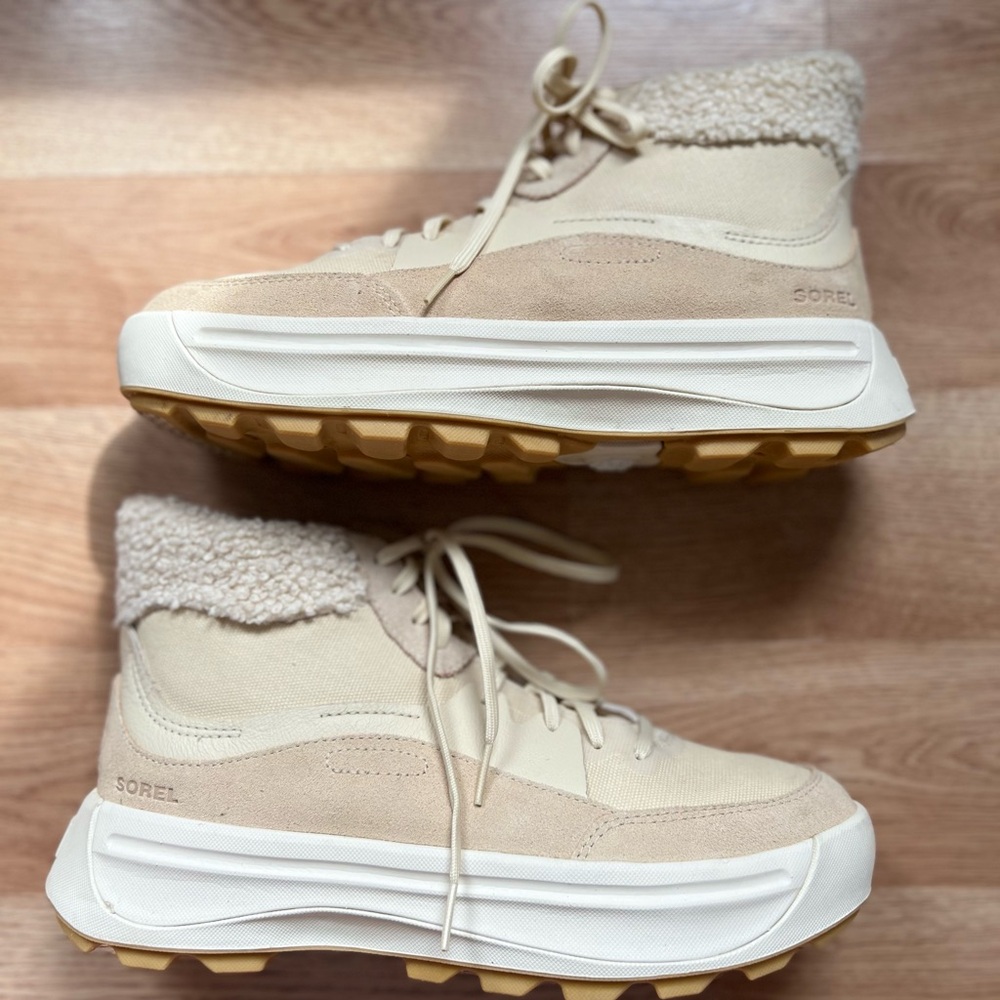 Sorel Beige Platform Waterproof Boot